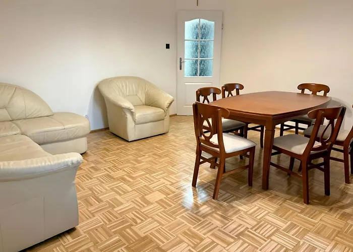 Pod Kasztanami Apartment Lublin